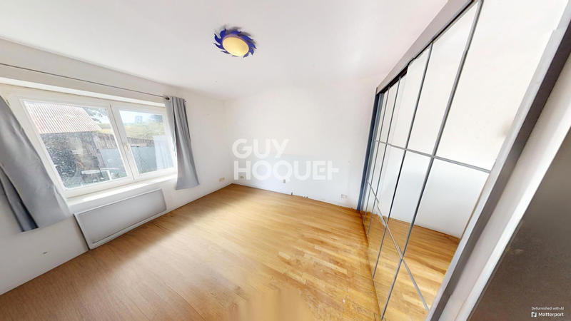 Maison - 183 m² - 5 pièces