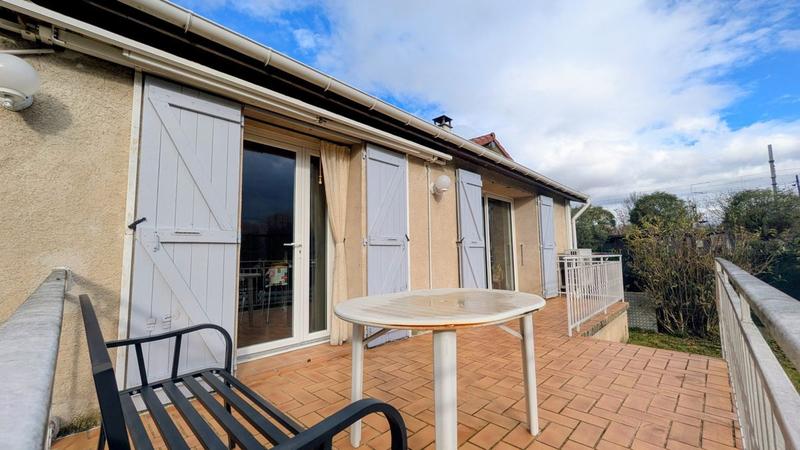 Maison - 97 m² - 3 pièces