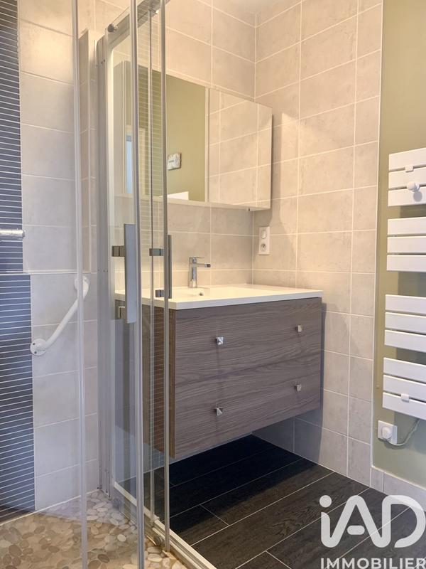 Appartement - 96 m² - 5 pièces