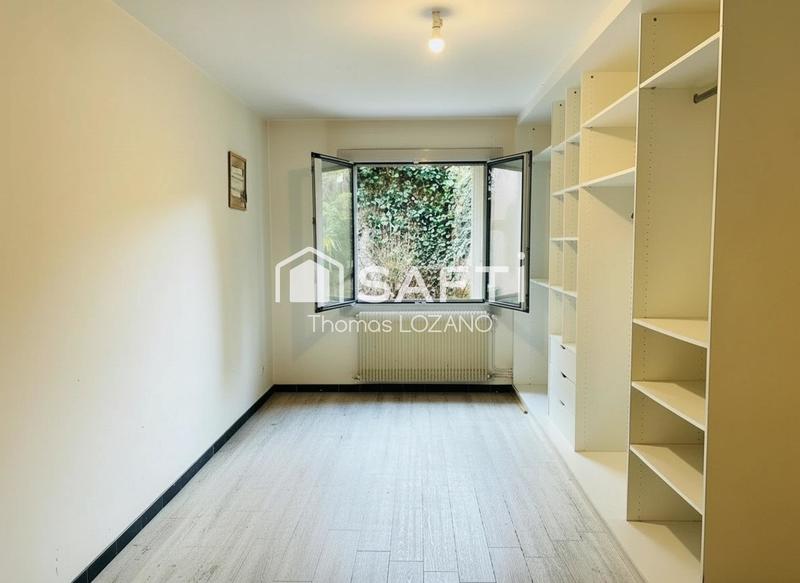 Maison de ville - 196 m² - 9 pièces