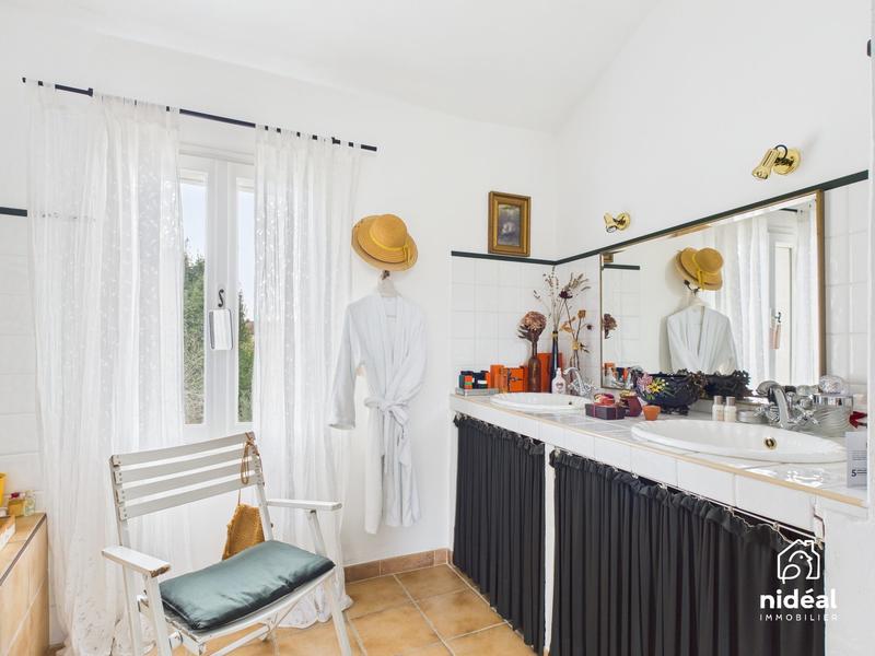 Maison ancienne - 150 m² - 5 pièces