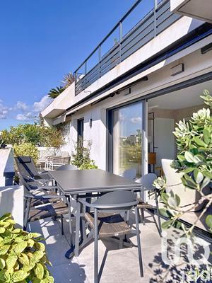 Appartement - 80 m² - 4 pièces