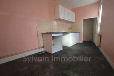 Maison - 74 m² - 5 pièces