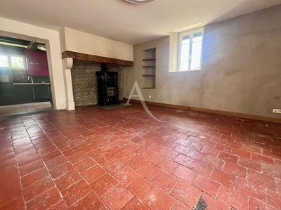 Maison - 192 m² - 6 pièces