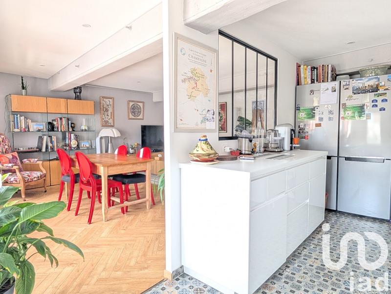 Appartement - 80 m² - 3 pièces