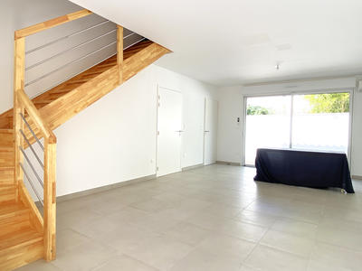 Villa - 90 m² - 4 pièces