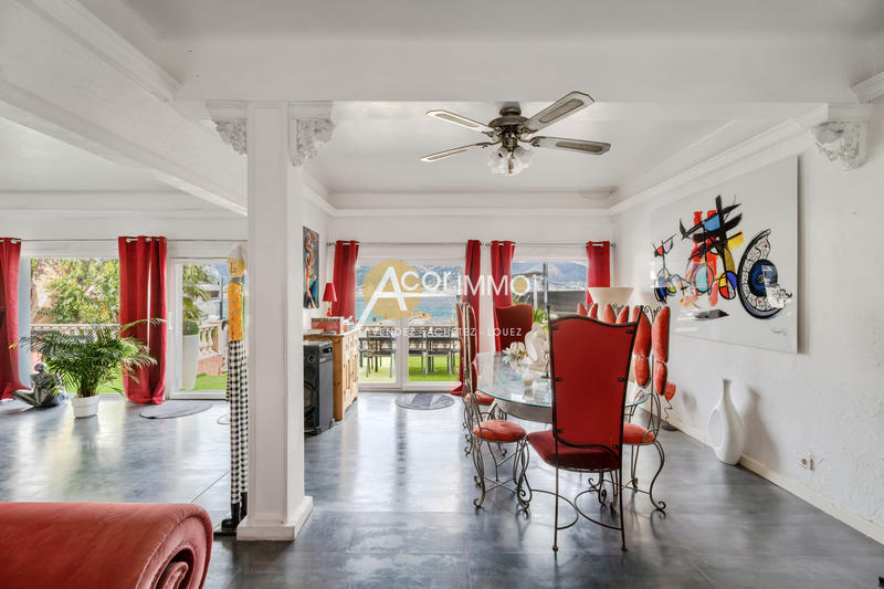 Maison - 160 m² - 5 pièces