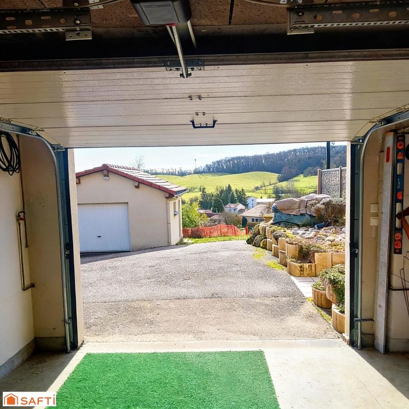 Maison - 87 m² - 4 pièces