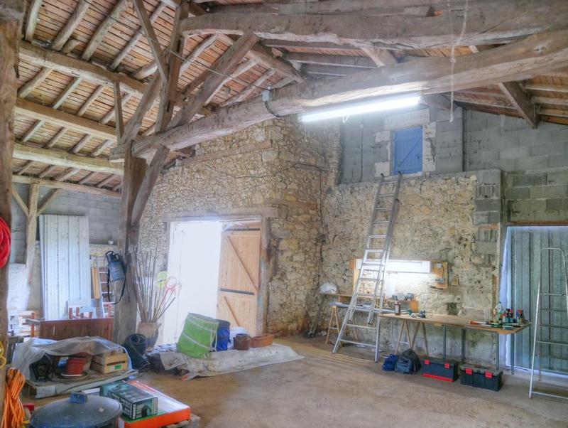 Maison - 350 m² - 11 pièces