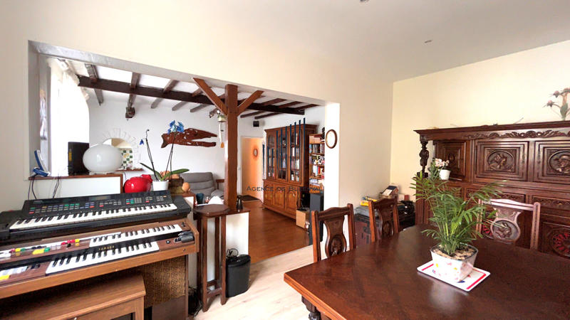 Appartement - 95 m² - 4 pièces