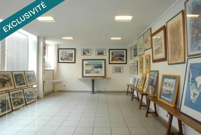 Local commercial - 119 m² - 4 pièces