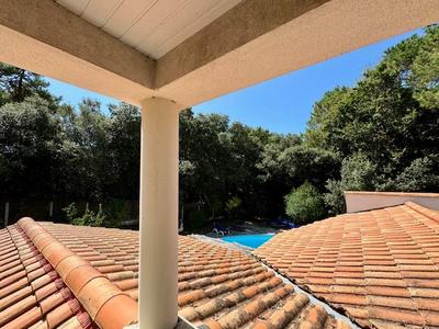 Villa - 148 m² - 6 pièces