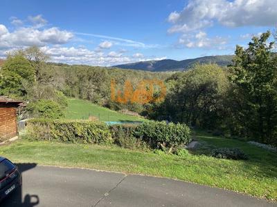 Propriété - 146 m² - 6 pièces