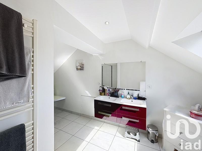 Maison de ville - 180 m² - 8 pièces