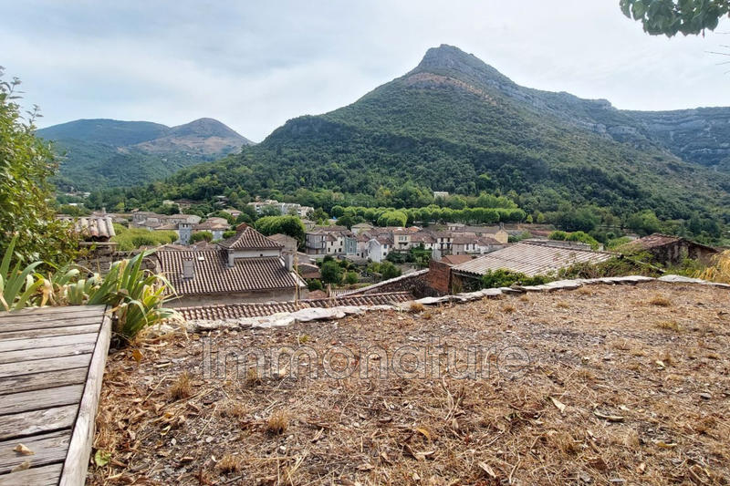 Maison - 202 m² - 3 pièces