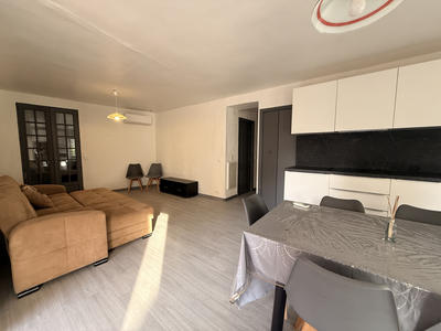 Appartement - 84 m² - 4 pièces