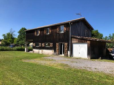 Maison - 150 m² - 4 pièces