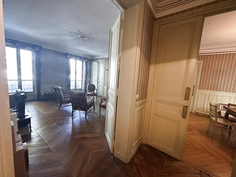 Appartement - 113 m² - 6 pièces