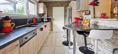 Maison - 86 m² - 4 pièces