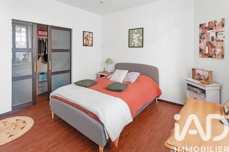 Maison - 207 m² - 6 pièces