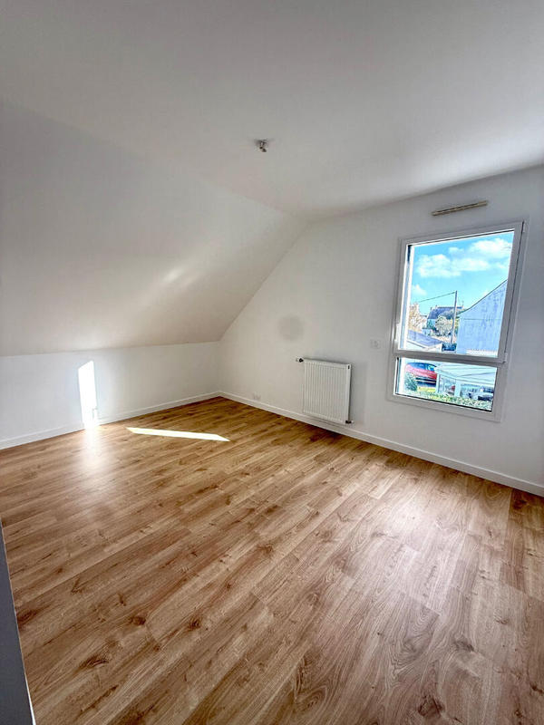 Maison - 134 m² - 6 pièces