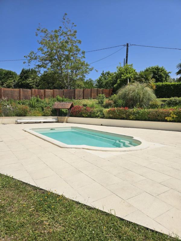 Pavillon - 151 m² - 6 pièces