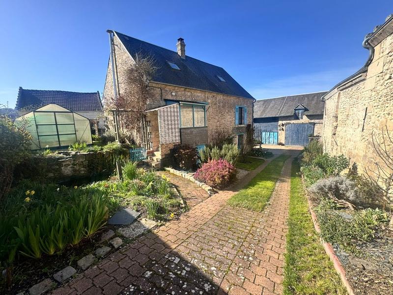 Maison - 123 m² - 6 pièces