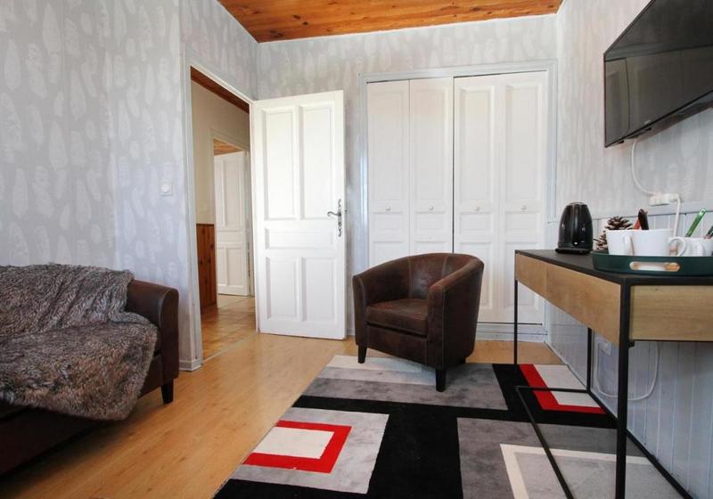 Propriété - 200 m² - 7 pièces