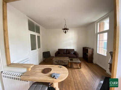 Appartement - 80 m² - 3 pièces