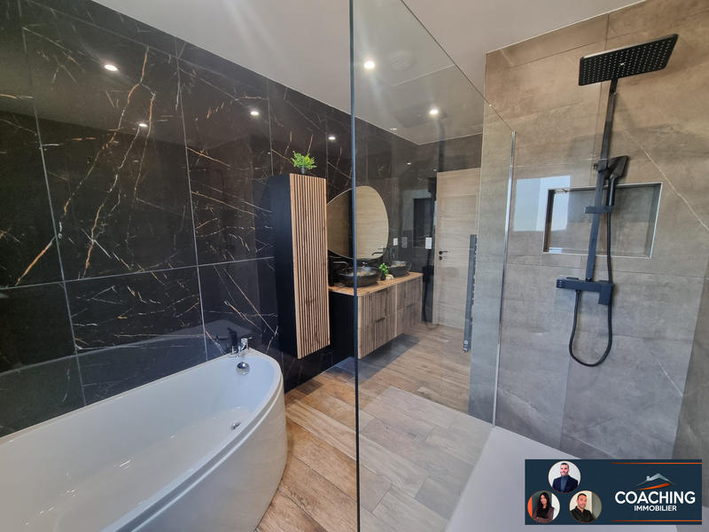 Maison - 168 m² - 6 pièces