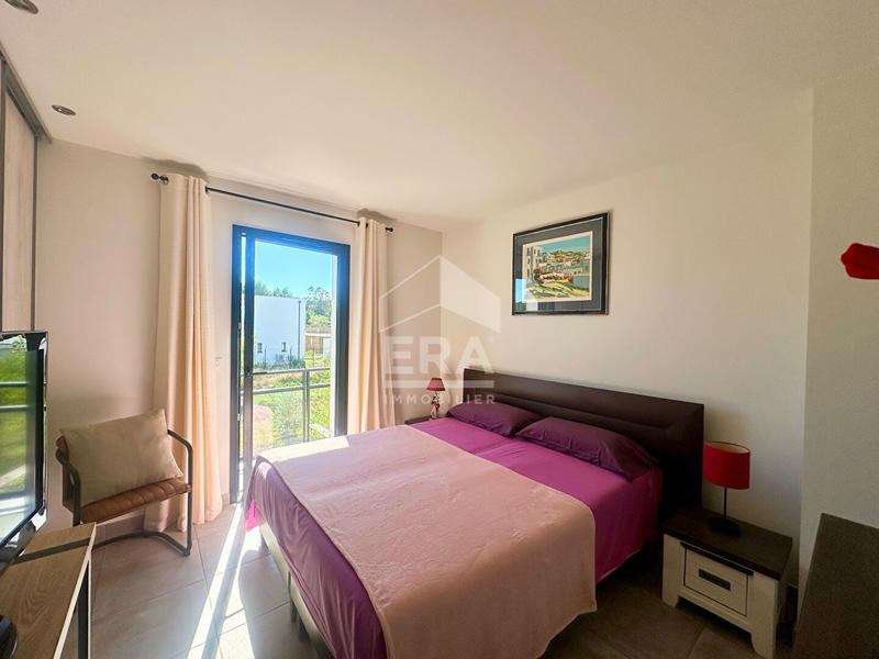 Maison - 98 m² - 5 pièces