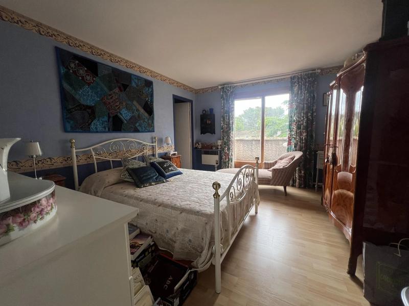 Maison - 288 m² - 7 pièces