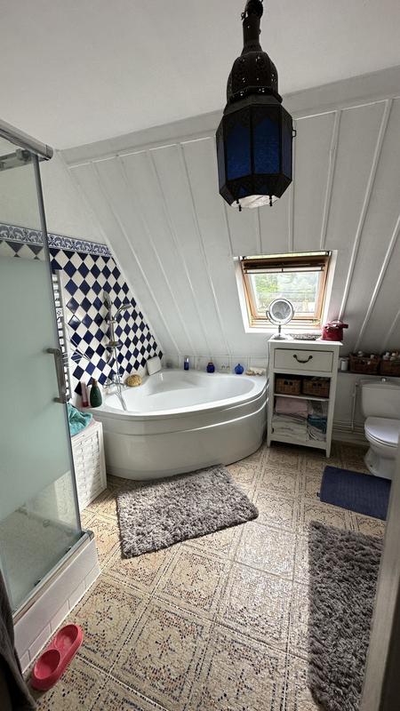 Maison - 185 m² - 8 pièces