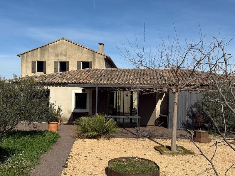 Mas - 196 m² - 6 pièces