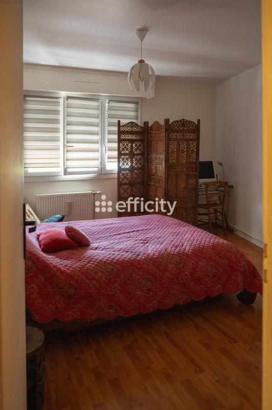 Appartement - 103 m² - 5 pièces