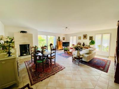 Villa - 127 m² - 4 pièces