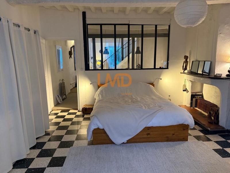 Maison - 195 m² - 8 pièces