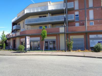 Divers - 132 m² - 1 pièce