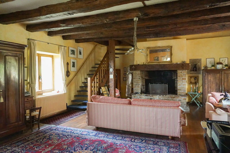 Maison - 190 m² - 5 pièces