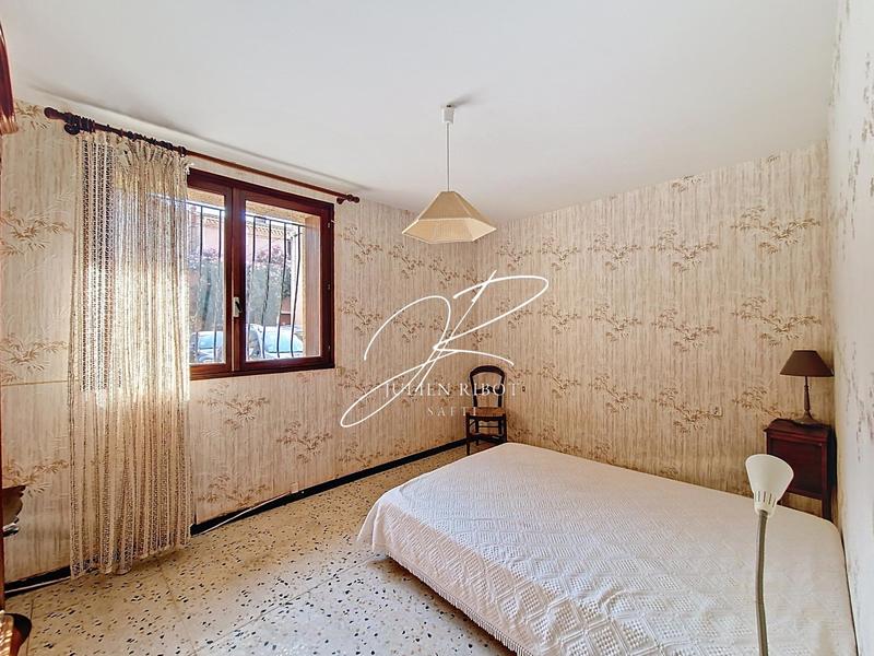 Maison - 110 m² - 3 pièces