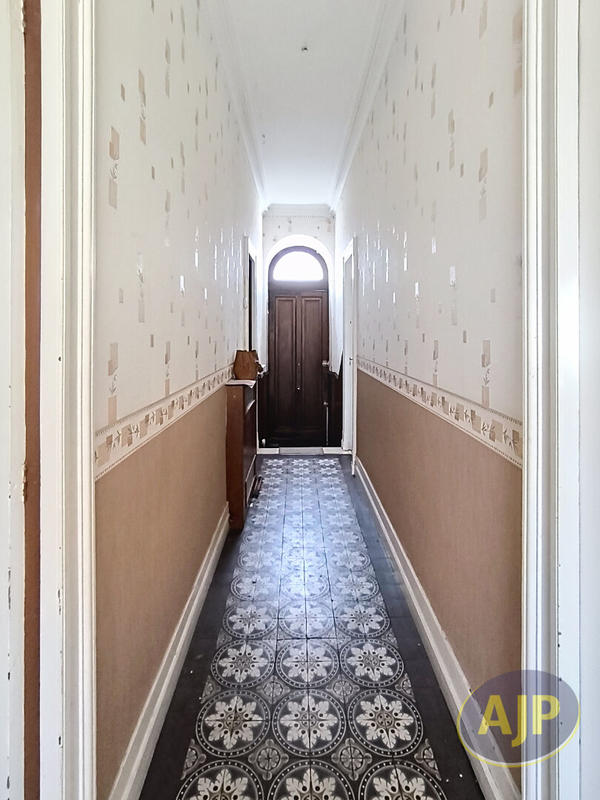 Maison - 173 m² - 6 pièces