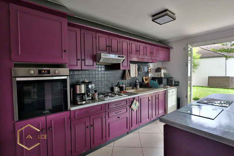 Maison - 85 m² - 5 pièces