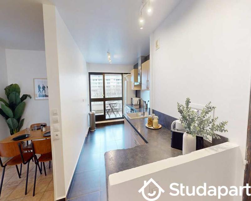 Chambre - 110 m² - 1 pièce