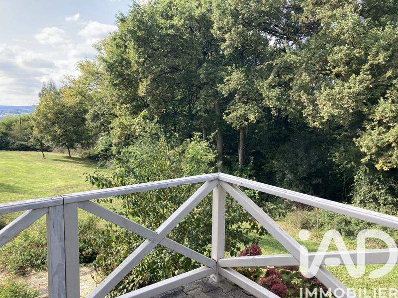 Maison - 104 m² - 5 pièces