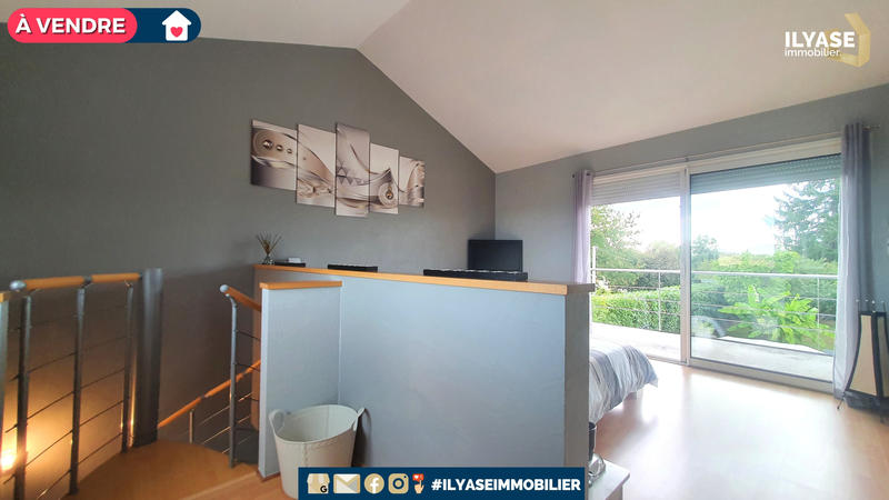 Villa - 194 m² - 8 pièces