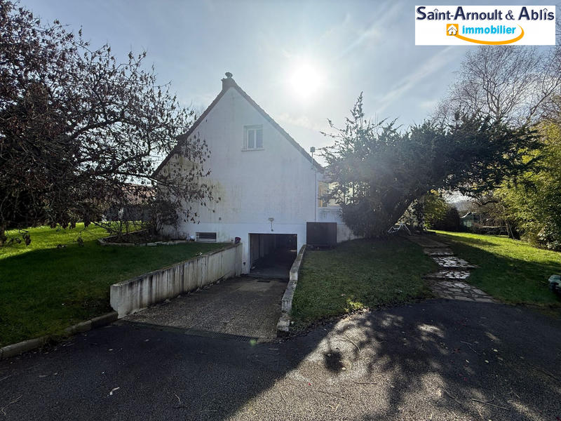 Maison - 139 m² - 6 pièces