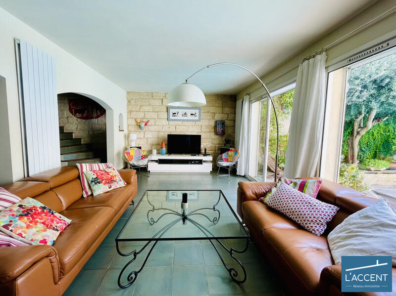 Maison - 162 m² - 5 pièces