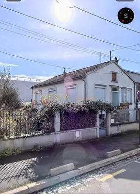 Maison - 80 m² - 4 pièces