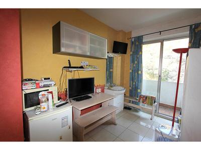 Appartement - 9 m² - 1 pièce