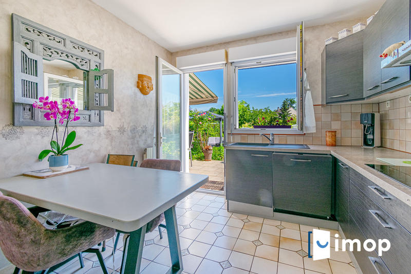 Pavillon - 154 m² - 6 pièces